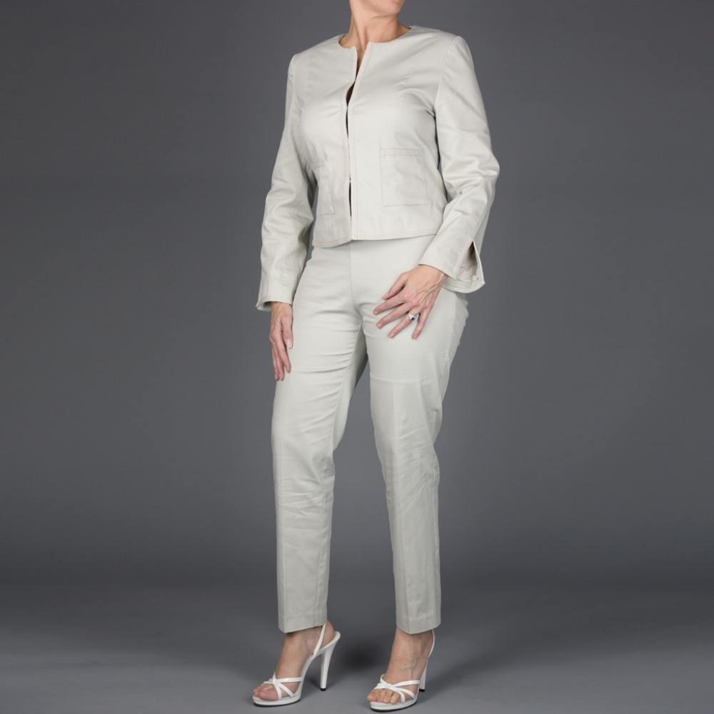 New Pamela Dennis Private Client Group Pant Suit